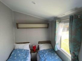 Perran Sands - Holiday Accommodation 11720 - Cornwall - 1185094 - thumbnail photo 8
