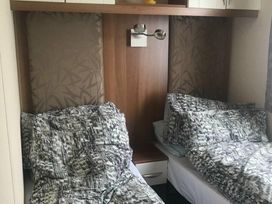Cayton Bay Caravan Park - Holiday Accommodation 11727 - North Yorkshire (incl. Whitby) - 1185096 - thumbnail photo 4