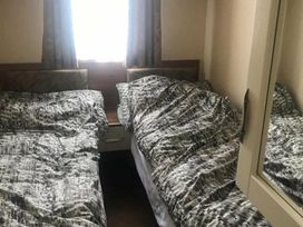 Cayton Bay Caravan Park - Holiday Accommodation 11727 - North Yorkshire (incl. Whitby) - 1185096 - thumbnail photo 5