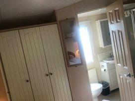 Challaborough Bay Holiday Park - Holiday Accommodation 11733 - Devon - 1185099 - thumbnail photo 10