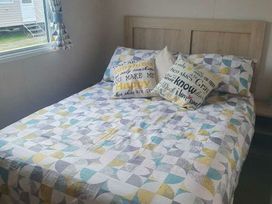 Weymouth Bay Holiday Park - Holiday Accommodation 11734 - Dorset - 1185100 - thumbnail photo 5