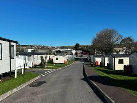 Weymouth Bay Holiday Park - Holiday Accommodation 11734 - Dorset - 1185100 - thumbnail photo 10