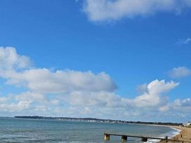 Weymouth Bay Holiday Park - Holiday Accommodation 11734 - Dorset - 1185100 - thumbnail photo 14