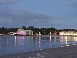 Weymouth Bay Holiday Park - Holiday Accommodation 11734 - Dorset - 1185100 - thumbnail photo 17