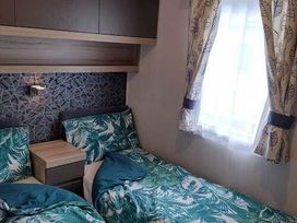 Seton Sands Caravan Park - Holiday Accommodation 11744 - Scottish Lowlands - 1185101 - thumbnail photo 6