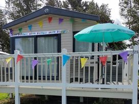 Seton Sands Caravan Park - Holiday Accommodation 11744 - Scottish Lowlands - 1185101 - thumbnail photo 11