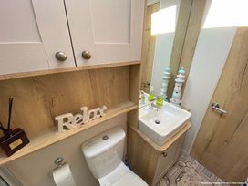Primrose Valley Holiday Park - Holiday Accommodation 11748 - North Yorkshire (incl. Whitby) - 1185103 - thumbnail photo 15