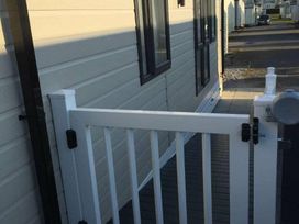 Trecco Bay - Holiday Accommodation 11784 - Somerset & Wiltshire - 1185105 - thumbnail photo 7