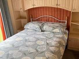 Marton Mere Holiday Village - Holiday Accommodation 11833 - Lake District - 1185112 - thumbnail photo 6