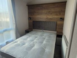 Presthaven Beach Resort - Holiday Accommodation 11850 - North Wales - 1185114 - thumbnail photo 10