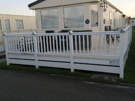 Lyons Robin Hood - Holiday Accommodation 11874 - North Wales - 1185119 - thumbnail photo 2