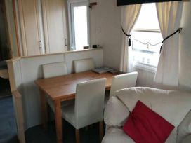Lyons Robin Hood - Holiday Accommodation 11874 - North Wales - 1185119 - thumbnail photo 7