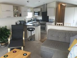 Weymouth Bay Holiday Park - Holiday Accommodation 11875 - Dorset - 1185120 - thumbnail photo 2