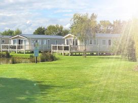 Golden Sands - Holiday Accommodation 11949 - Lincolnshire - 1185129 - thumbnail photo 1