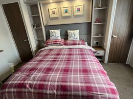 Cleethorpes Beach Holiday Park - Holiday Accommodation 11971 - Lincolnshire - 1185134 - thumbnail photo 2