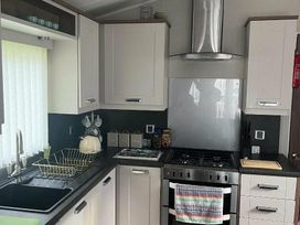 Cleethorpes Beach Holiday Park - Holiday Accommodation 11971 - Lincolnshire - 1185134 - thumbnail photo 9