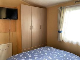 Primrose Valley Holiday Park - Holiday Accommodation 11979 - North Yorkshire (incl. Whitby) - 1185137 - thumbnail photo 10