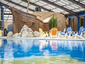 Marine Holiday Park - Holiday Accommodation 11980 - North Wales - 1185138 - thumbnail photo 12