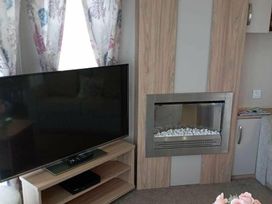 Unity Holiday Resort - Holiday Accommodation 12042 - Somerset & Wiltshire - 1185140 - thumbnail photo 10