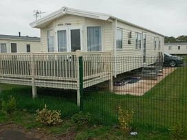 Unity Holiday Resort - Holiday Accommodation 12042 - Somerset & Wiltshire - 1185140 - thumbnail photo 14