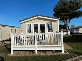Seashore Holiday Park - Holiday Accommodation 12047 - Norfolk - 1185142 - thumbnail photo 1