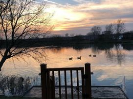 Tattershall Lakes Country Park - Holiday Accommodation 12062 - Lincolnshire - 1185144 - thumbnail photo 11