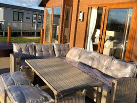 Tattershall Lakes Country Park - Holiday Accommodation 12062 - Lincolnshire - 1185144 - thumbnail photo 15