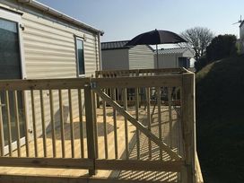 Beachside Holiday Park - Holiday Accommodation 1208 - Somerset & Wiltshire - 1185148 - thumbnail photo 9