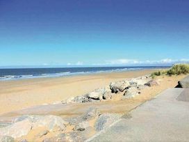 The Bungalow Camp Caravan Park - Holiday Accommodation 12118 - North Wales - 1185151 - thumbnail photo 17