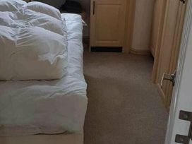 Combe Haven Holiday Park - Holiday Accommodation 12122 - Kent & Sussex - 1185153 - thumbnail photo 3