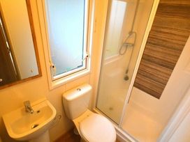 New Beach Holiday Park - Holiday Accommodation 12143 - Kent & Sussex - 1185154 - thumbnail photo 13
