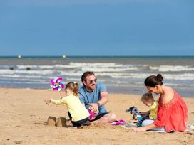 New Beach Holiday Park - Holiday Accommodation 12143 - Kent & Sussex - 1185154 - thumbnail photo 14