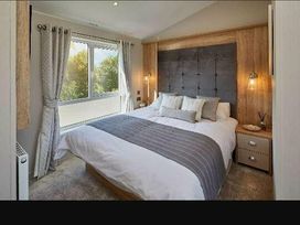 Waterside Bowleaze Cove Holiday Park - Holiday Accommodation 12196 - Dorset - 1185162 - thumbnail photo 4