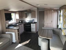 Lydstep Beach - Holiday Accommodation 12199 - South Wales - 1185163 - thumbnail photo 4