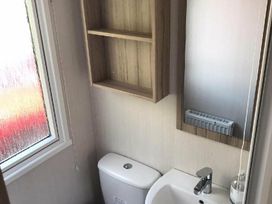 Lydstep Beach - Holiday Accommodation 12199 - South Wales - 1185163 - thumbnail photo 8