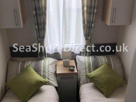 Seashore Holiday Park - Holiday Accommodation 12230 - Norfolk - 1185167 - thumbnail photo 7