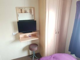 Butlins Skegness - Holiday Accommodation 12237 - Lincolnshire - 1185168 - thumbnail photo 6