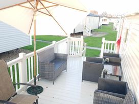 Butlins Skegness - Holiday Accommodation 12237 - Lincolnshire - 1185168 - thumbnail photo 16