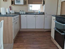 Marton Mere Holiday Village - Holiday Accommodation 12247 - Lake District - 1185170 - thumbnail photo 9