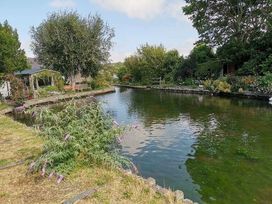 Pilbach Holiday Park - Holiday Accommodation 12262 - South Wales - 1185172 - thumbnail photo 9