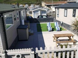 Freshwater Beach Holiday Park - Holiday Accommodation 12281 - Dorset - 1185175 - thumbnail photo 9