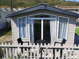 Freshwater Beach Holiday Park - Holiday Accommodation 12281 - Dorset - 1185175 - thumbnail photo 10