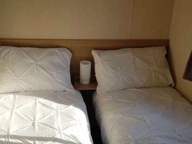 Lyons Robin Hood - Holiday Accommodation 12326 - North Wales - 1185180 - thumbnail photo 2