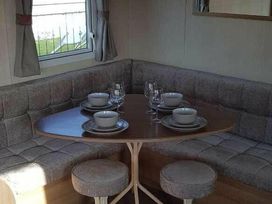 Lyons Robin Hood - Holiday Accommodation 12326 - North Wales - 1185180 - thumbnail photo 13
