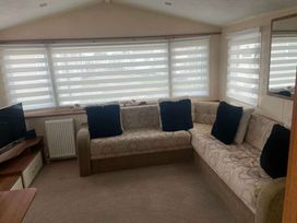 Hayling Island Holiday Park - Meadow Bay Villages - Holiday Accommodation 12372 - Hampshire - 1185186 - thumbnail photo 12