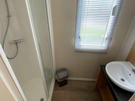 Whitecliff Bay Holiday Park - Holiday Accommodation 12390 - Isle of Wight & Hampshire - 1185187 - thumbnail photo 12