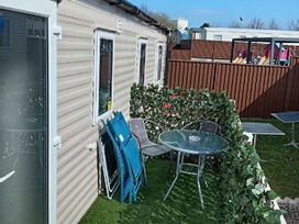 Marton Mere Holiday Village - Holiday Accommodation 12393 - Lake District - 1185188 - thumbnail photo 2