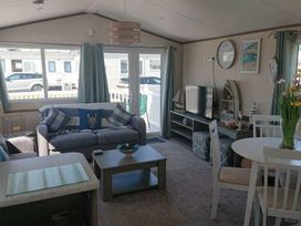 Trecco Bay - Holiday Accommodation 12456 - Somerset & Wiltshire - 1185195 - thumbnail photo 1