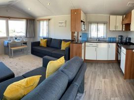Waterside, Paignton - Holiday Accommodation 12465 - Devon - 1185197 - thumbnail photo 4