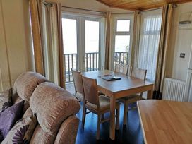 Waterside, Paignton - Holiday Accommodation 12473 - Devon - 1185198 - thumbnail photo 8